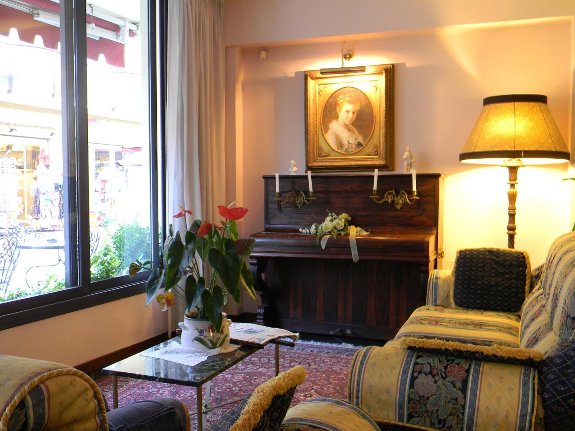 Hotel Nord Est Gabicce Mare Kültér fotó