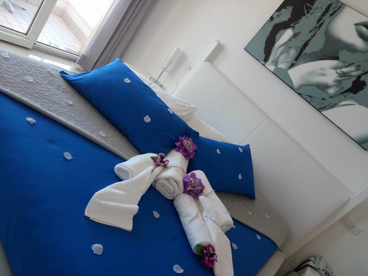 Hotel Nord Est Gabicce Mare Kültér fotó